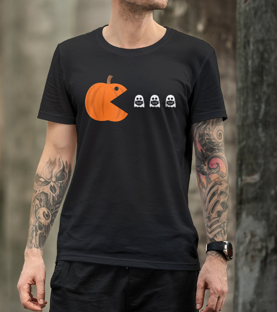 Pac-Man Pumpkin Eating Ghosts Funny Halloween Men's T-Shirt