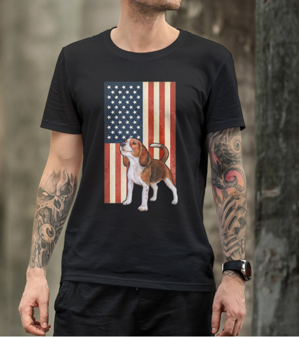 Beagle In Front Of USA Flag Fourth Of July Patriot T-Shirt