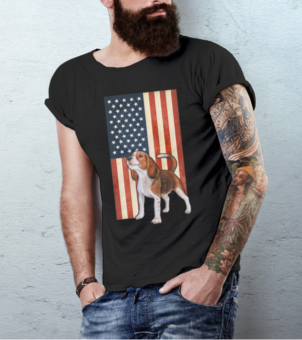 Beagle In Front Of USA Flag Fourth Of July Patriot T-Shirt