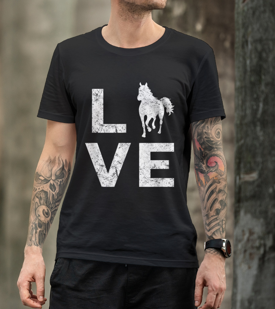 LOVE Horse Lover Heart Vin Equestrian Passion T-Shirt