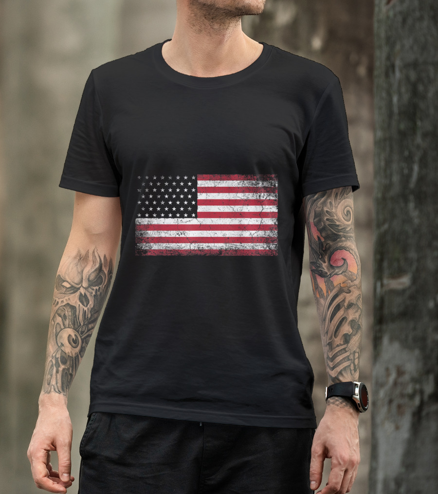 American Flag Vintage USA 4th Of July Distressed Look T-Shirt
