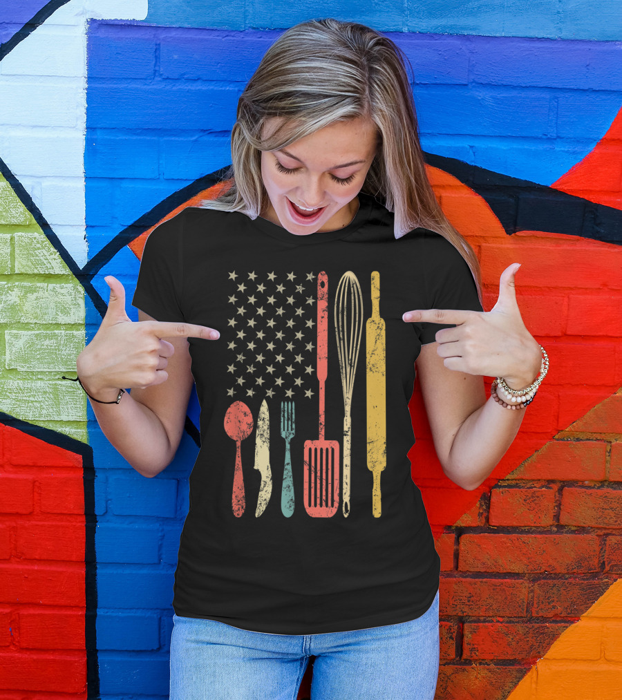 Patriotic Vintage USA Flag With Cooking Utensils T-Shirt
