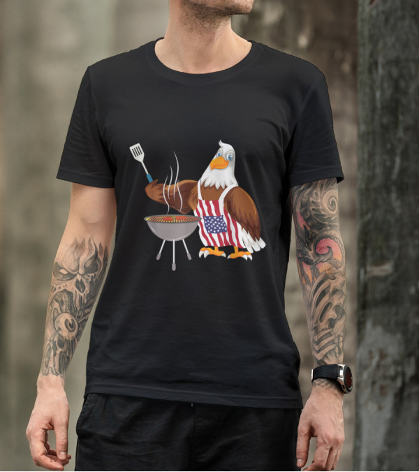 Bald Eagle Grilling BBQ With American Flag Apron For 4th Of July T-Shirt
