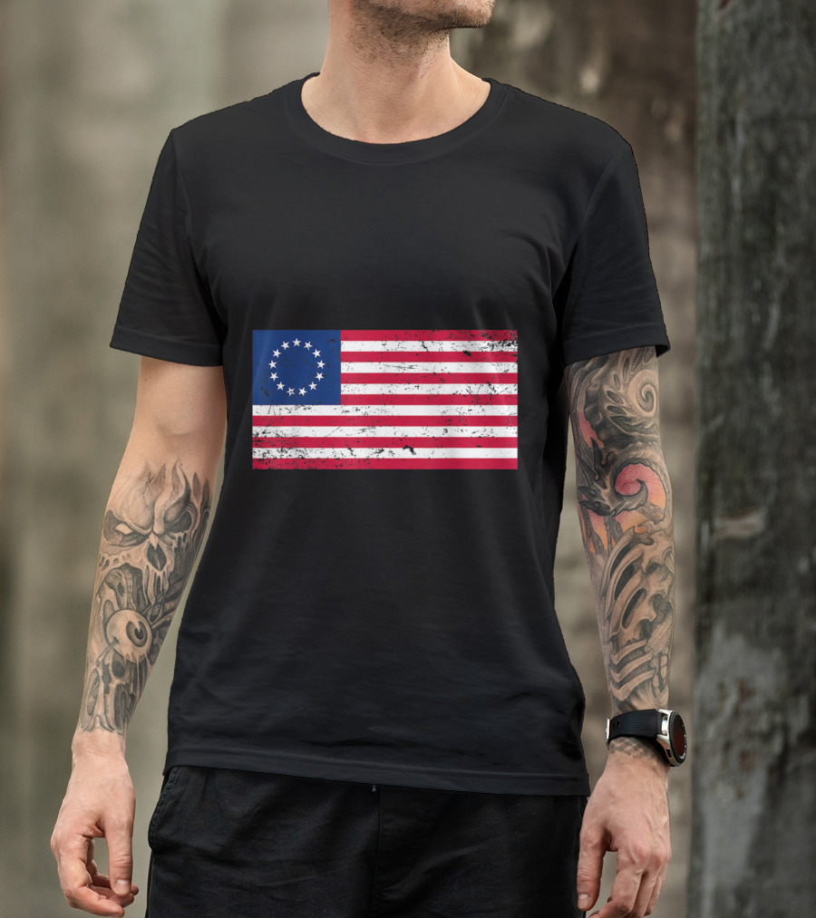 Distressed Betsy Ross American Flag Thirteen Stars T-Shirt