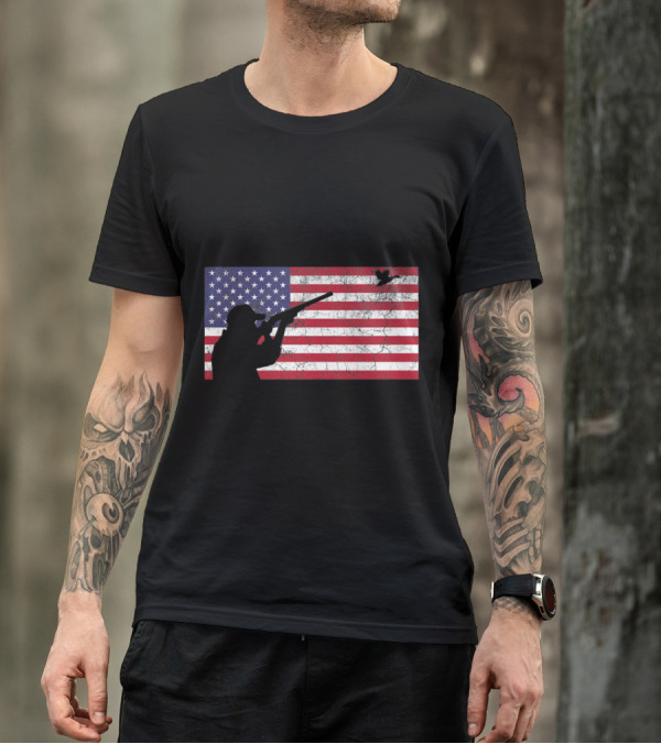 Fourth Of July 4th American Flag With Duck Hunting T-Shirt