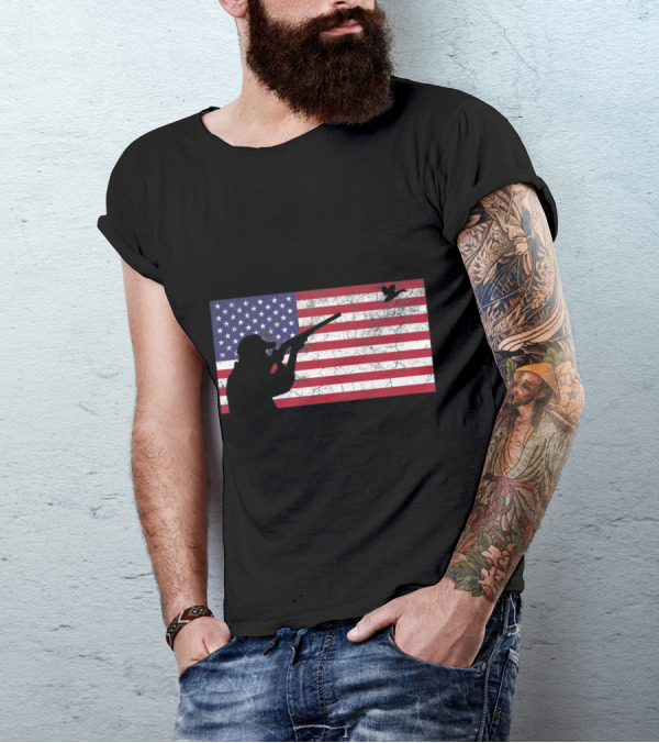 Fourth Of July 4th American Flag With Duck Hunting T-Shirt