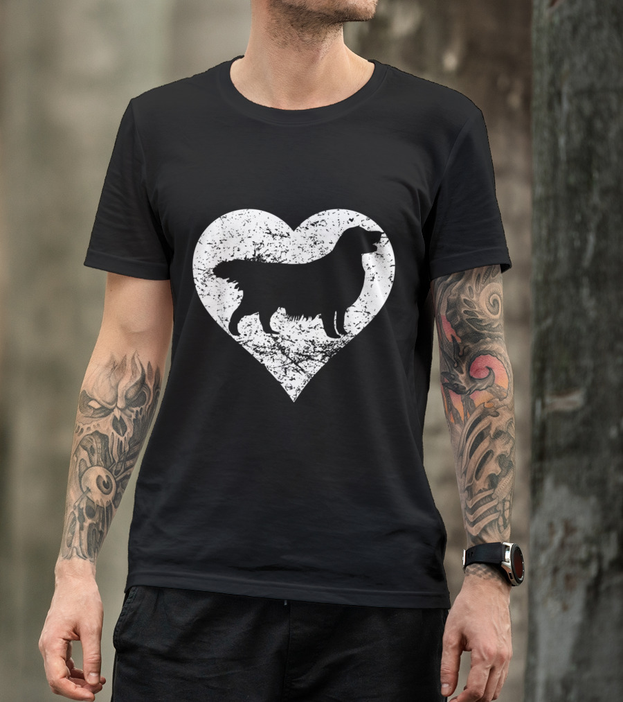 Distressed Golden Retriever Silhouette In Heart Shape Dog Owner Gift T-Shirt