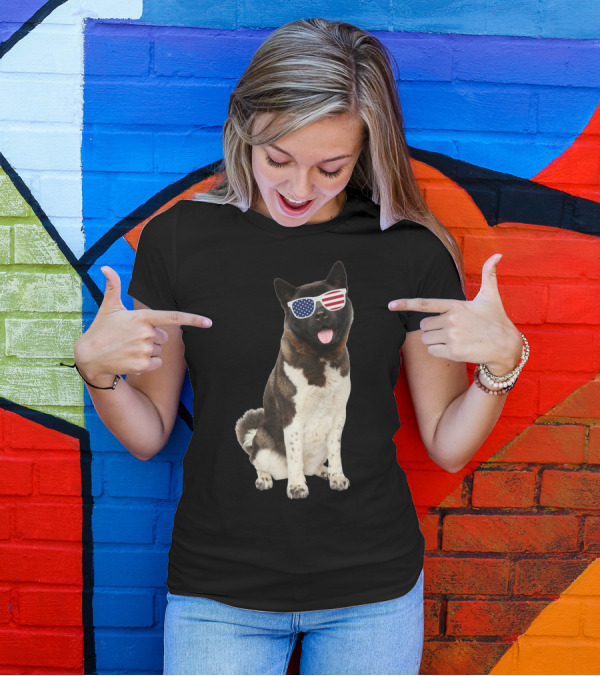American Akita With Patriotic Flag Sunglasses T-Shirt