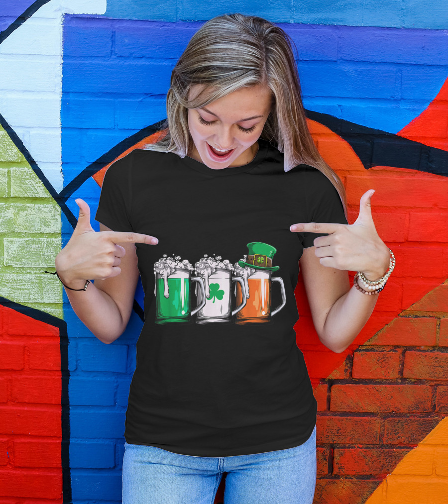 Irish Beer Mugs With Leprechaun Hat And Ireland Flag Colors T-Shirt