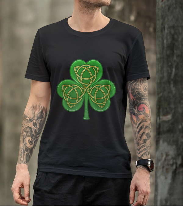 Irish Celtic Trinity Knot Green Shamrock T-Shirt
