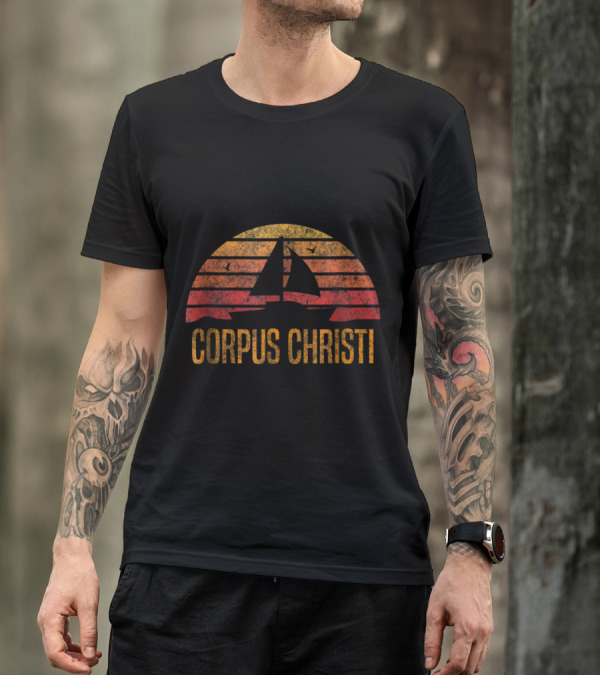 Corpus Christi Vintage Sunset Sailing Sailboat T-Shirt