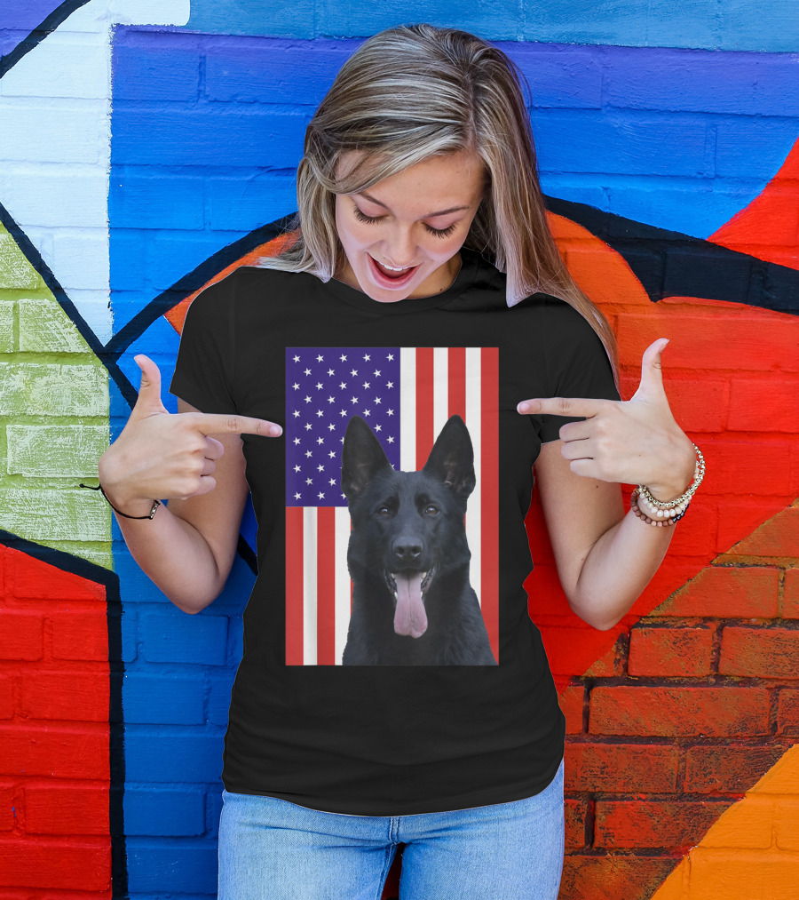 Black German Shepherd With USA Flag Background T-Shirt