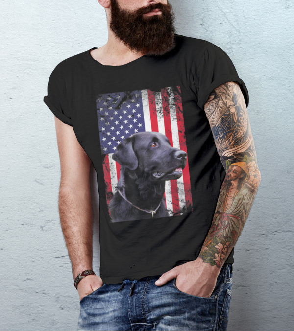 Black Labrador Dog With USA Vintage American Flag Background T-Shirt