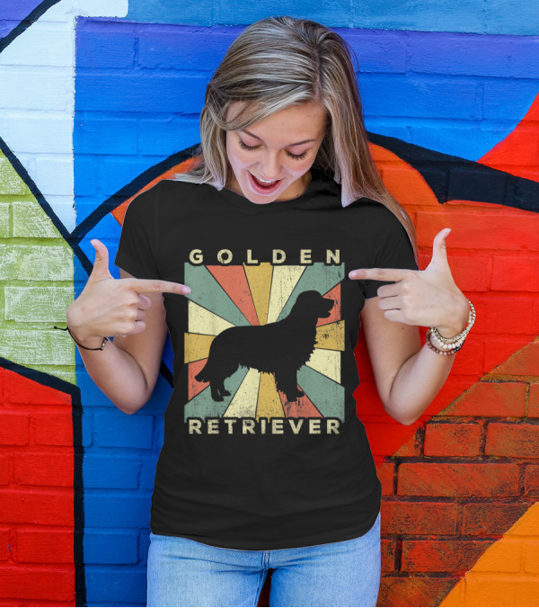 Golden Retriever Dog 70s Vintage Retro Silhouette With Sunburst Background T-Shirt