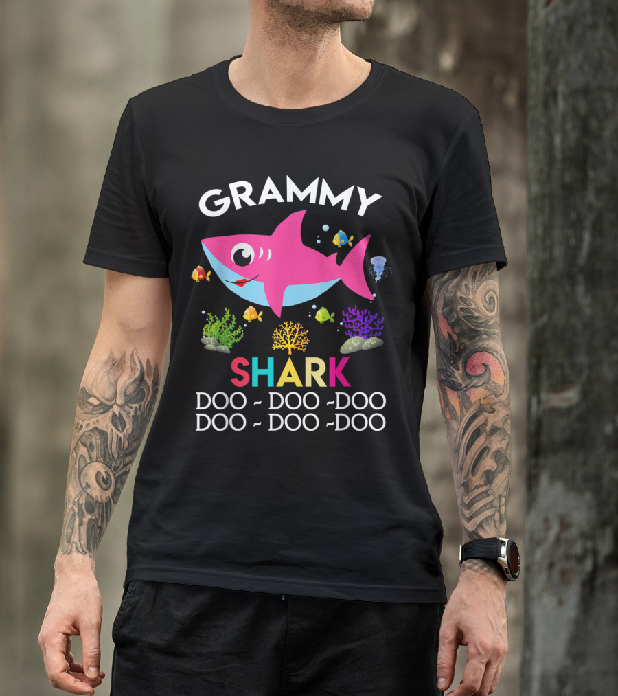 Grammy Shark Doo Doo Doo Pink Shark With Colorful Underwater Fish And Coral T-Shirt