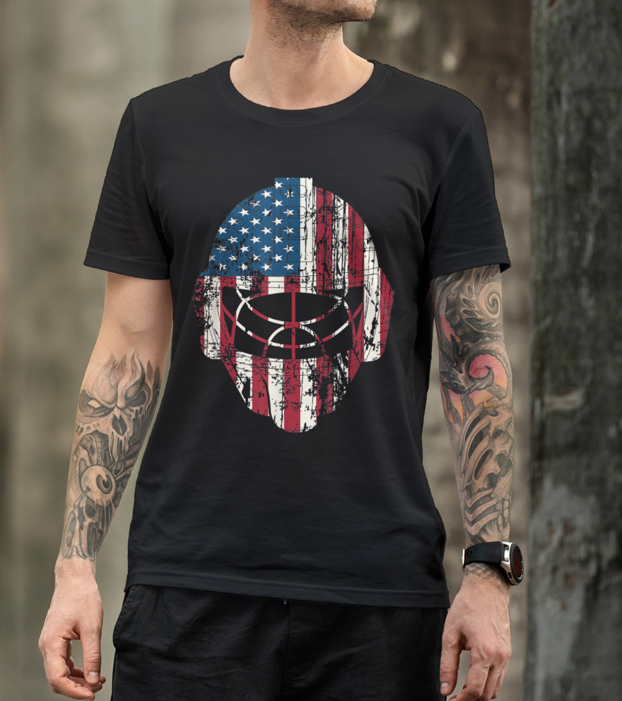 American Flag Hockey Player Helmet Vintage Grunge T-Shirt