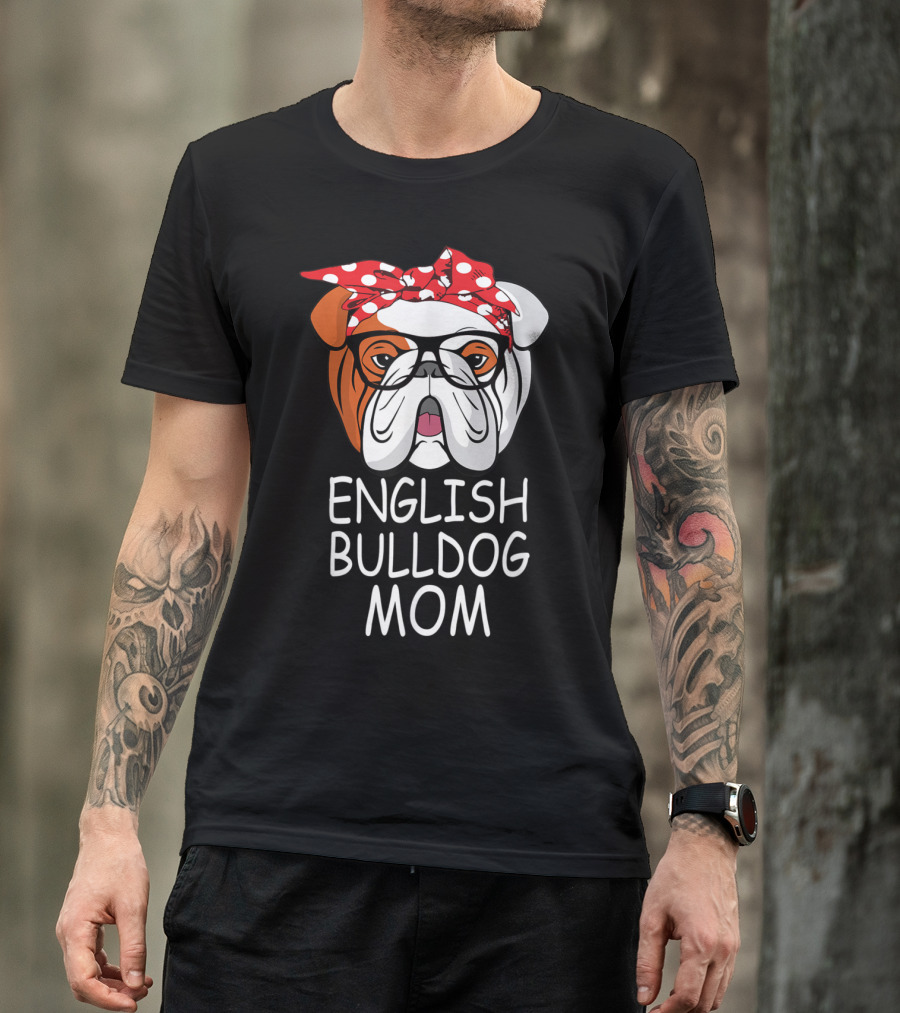 English Bulldog Mom With Polka Dot Bandana And Glasses T-Shirt