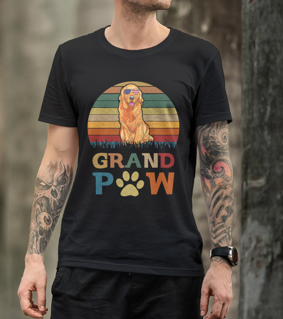 Grandpaw Golden Retriever Dog With American Flag Sunglasses Retro Sunset T-Shirt