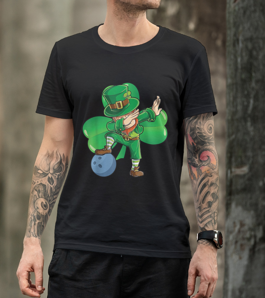 Leprechaun Dabbing On Bowling Ball With Shamrock Background T-Shirt