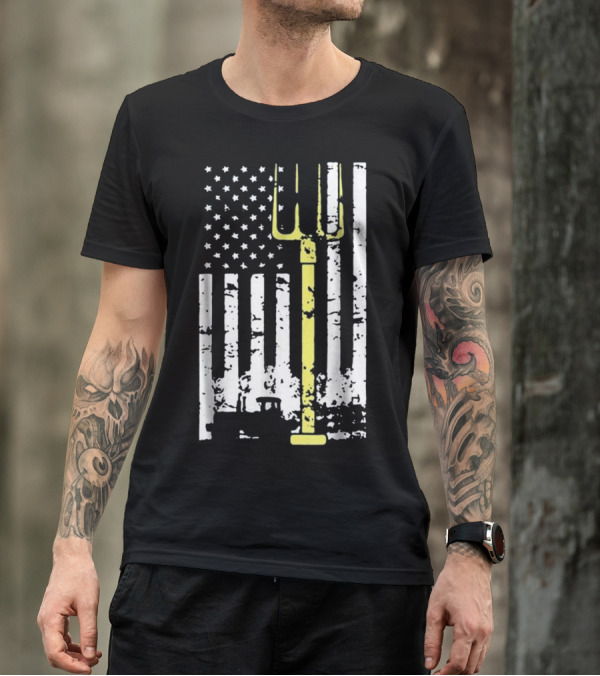Tractor Rancher American Flag Farm Patriotic Pitchfork T-Shirt