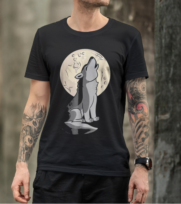 Cute Baby Wolf Howling At The Moon Costume T-Shirt