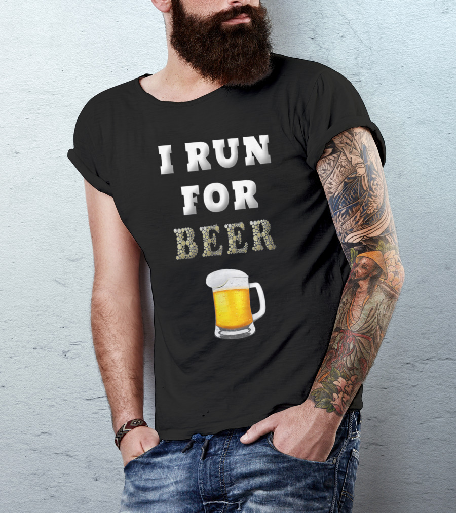 I Run For Beer With Mug Illustration Funny Running T-Shirt