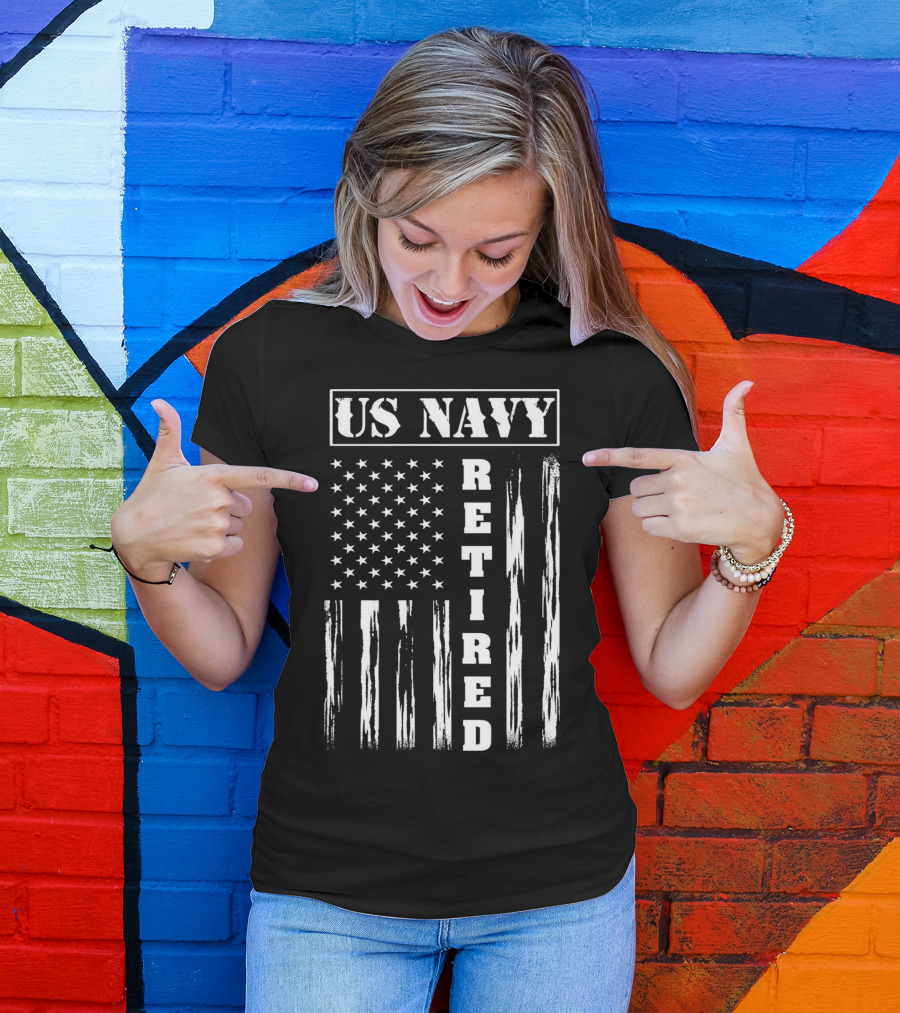 US NAVY Retired Distressed American Flag T-Shirt