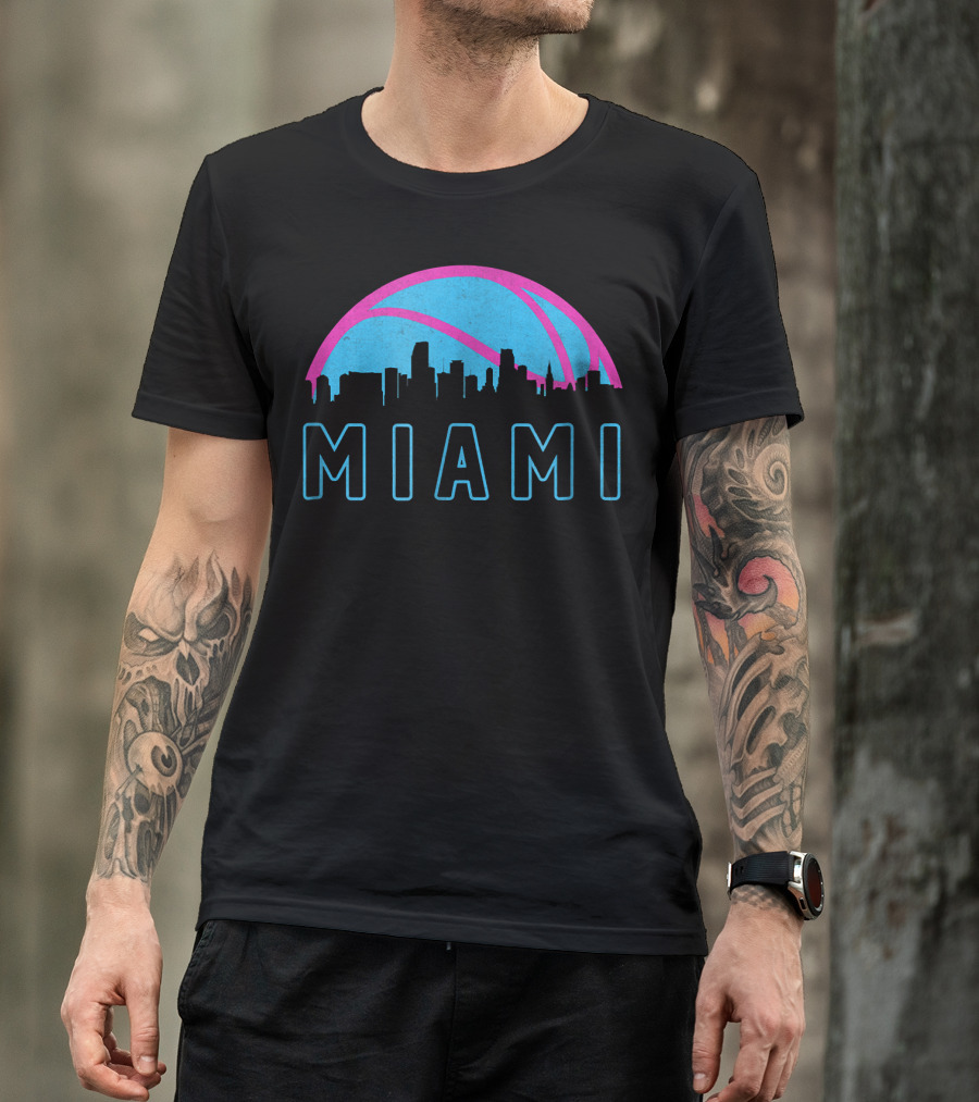 Vintage Miami Florida Cityscape Skyline Retro Basketball T-Shirt