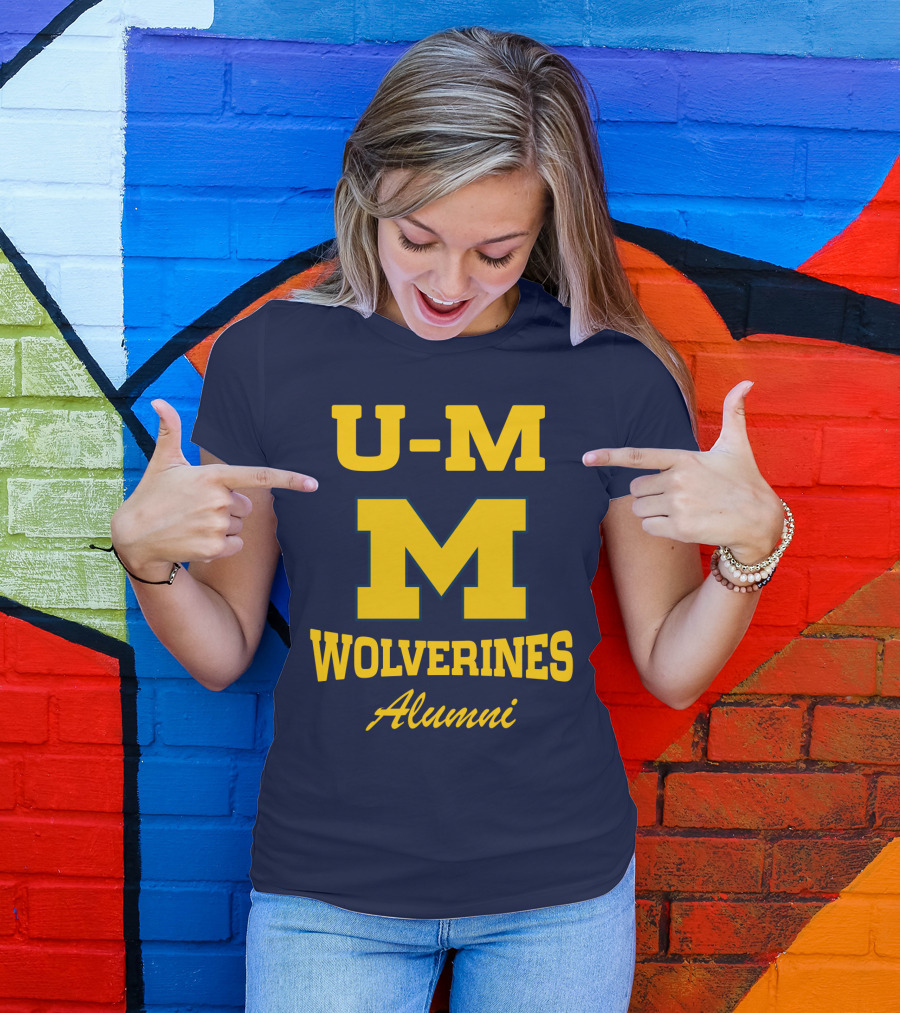 U-M Wolverines Alumni T-Shirt