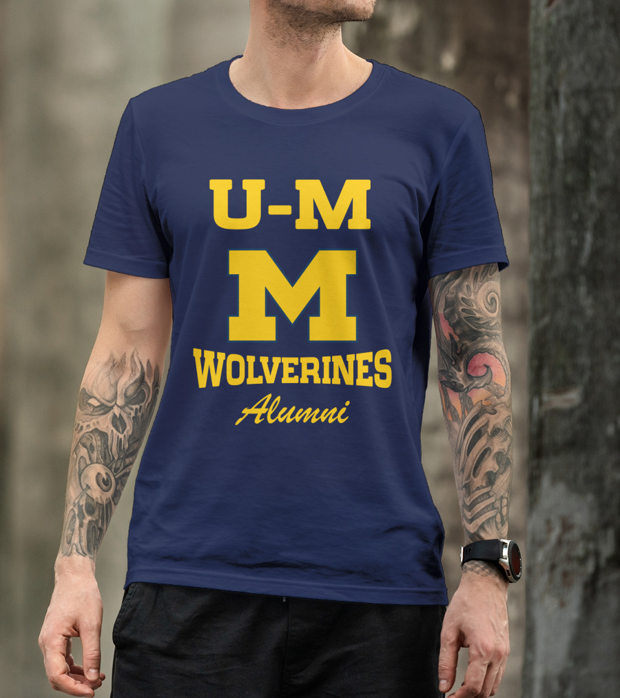 U-M Wolverines Alumni T-Shirt