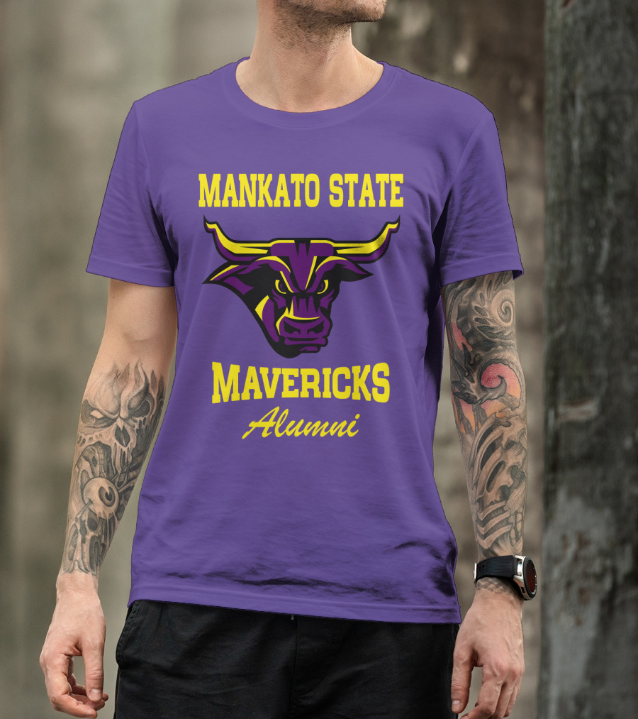 Mankato State Mavericks Alumni T-Shirt