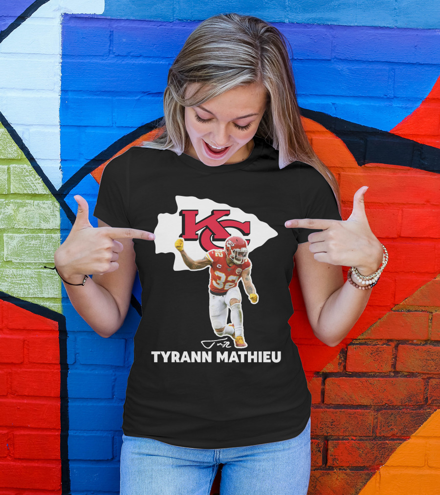 Tyrann Mathieu Kansas City Chiefs KC Football 32 Signature T-Shirt