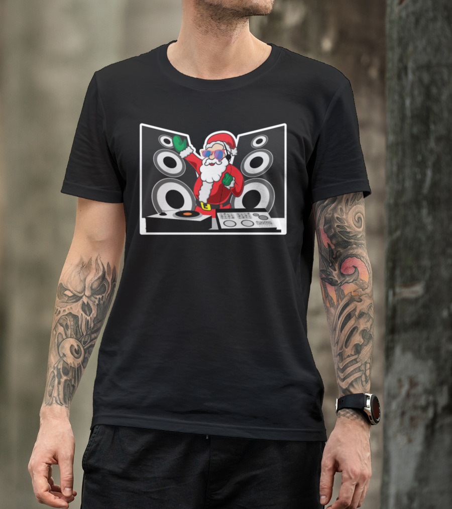 DJ Santa Claus Funny Christmas Party Music Mix T-Shirt