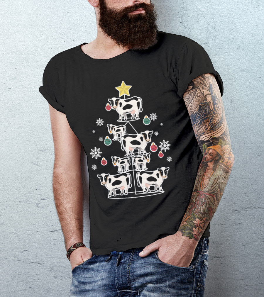 Funny Cow Christmas Tree With Snowflakes And Ornaments T-Shirt