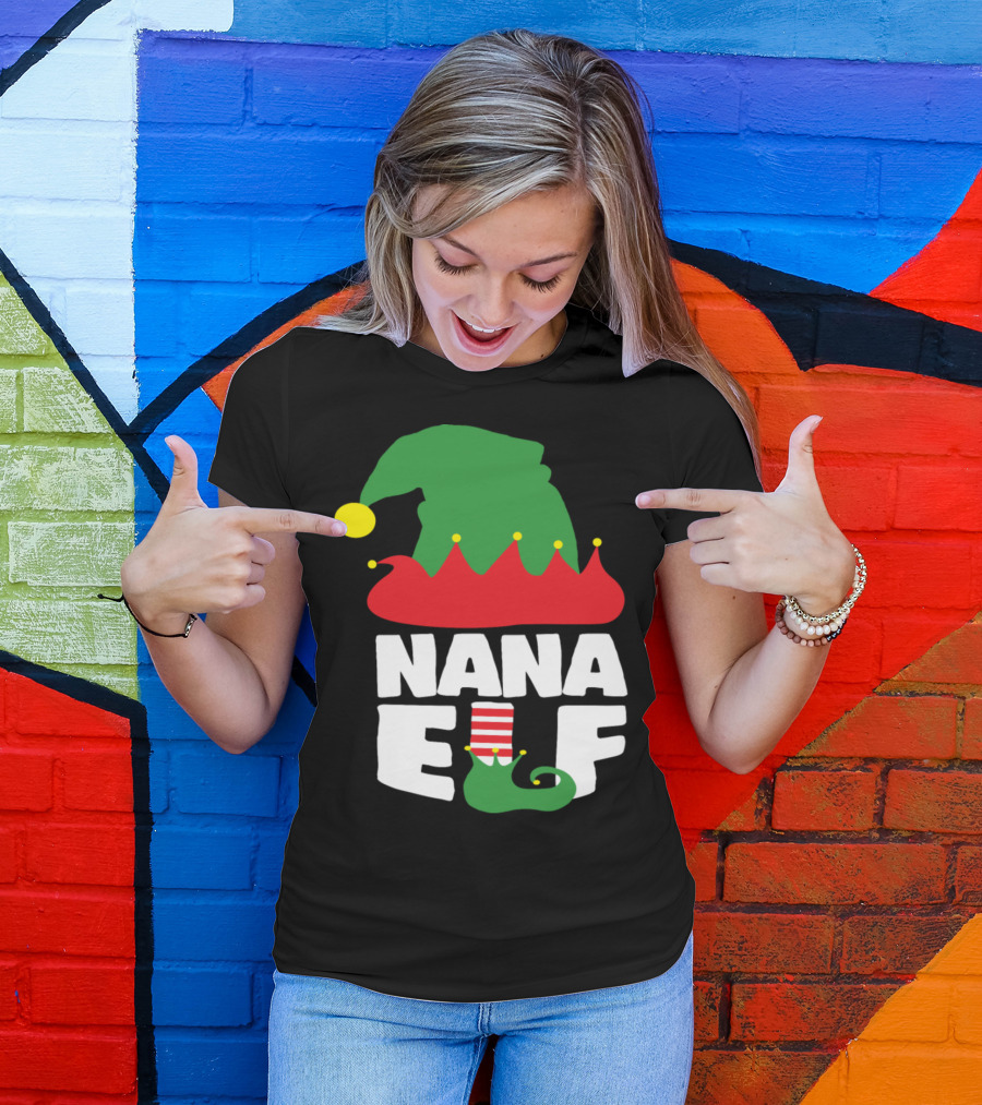 Nana Elf Christmas Hat And Boot T-Shirt