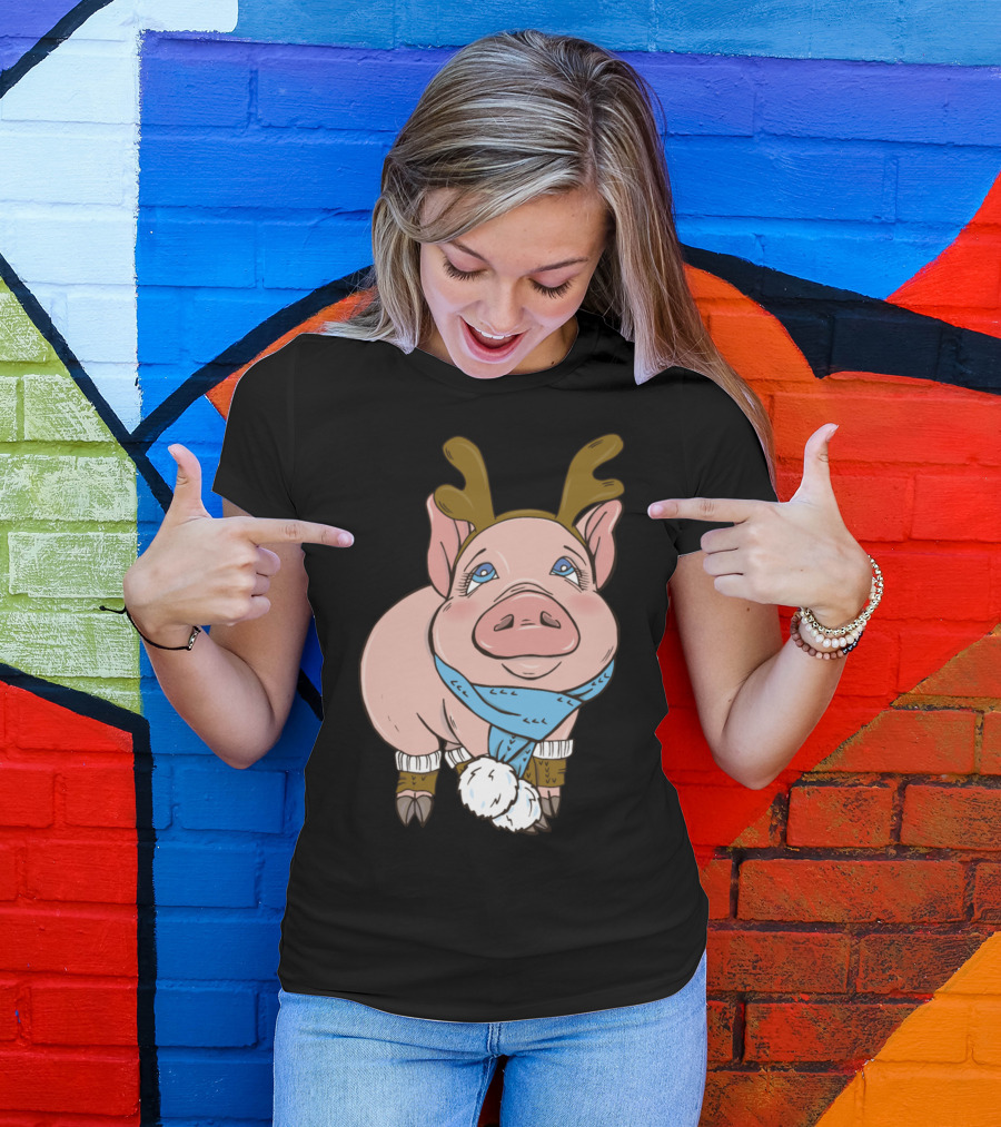 Funny Christmas Pig Reindeer Antlers And Scarf T-Shirt