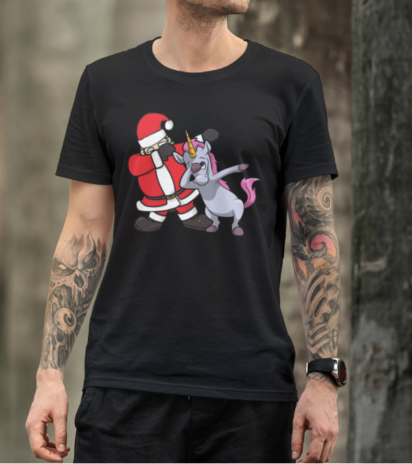 Funny Santa Claus Unicorn Dabbing Christmas Humor T-Shirt