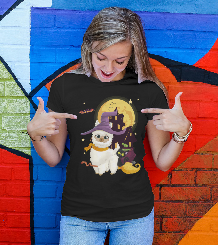 Cute Mama Llama Witch With Broom And Pumpkin By Haunted House And Full Moon T-Shirt