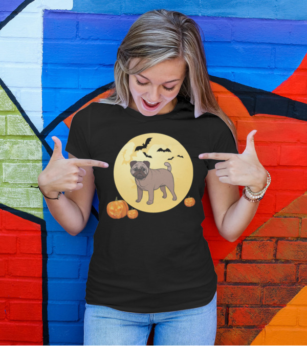 Pug Dog And Moon Halloween Pumpkin Bats T-Shirt