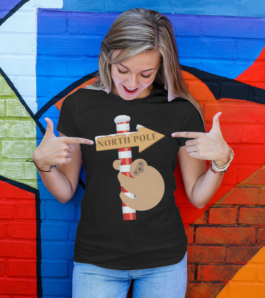 North Pole Sloth Christmas Snowflakes Holiday Humor T-Shirt