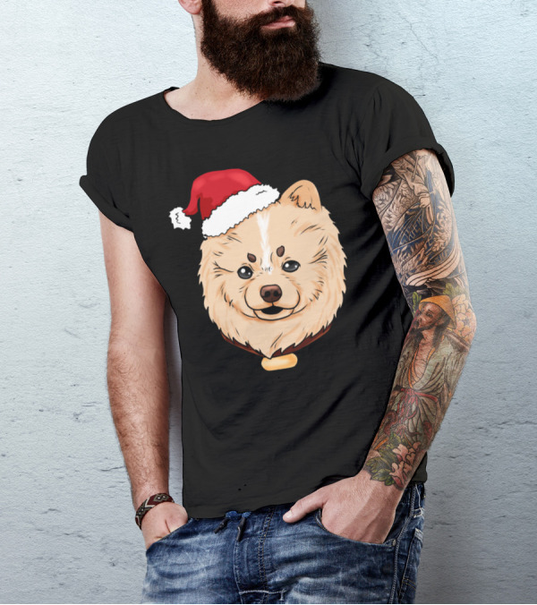 Pomeranian Dog In Christmas Hat T-Shirt