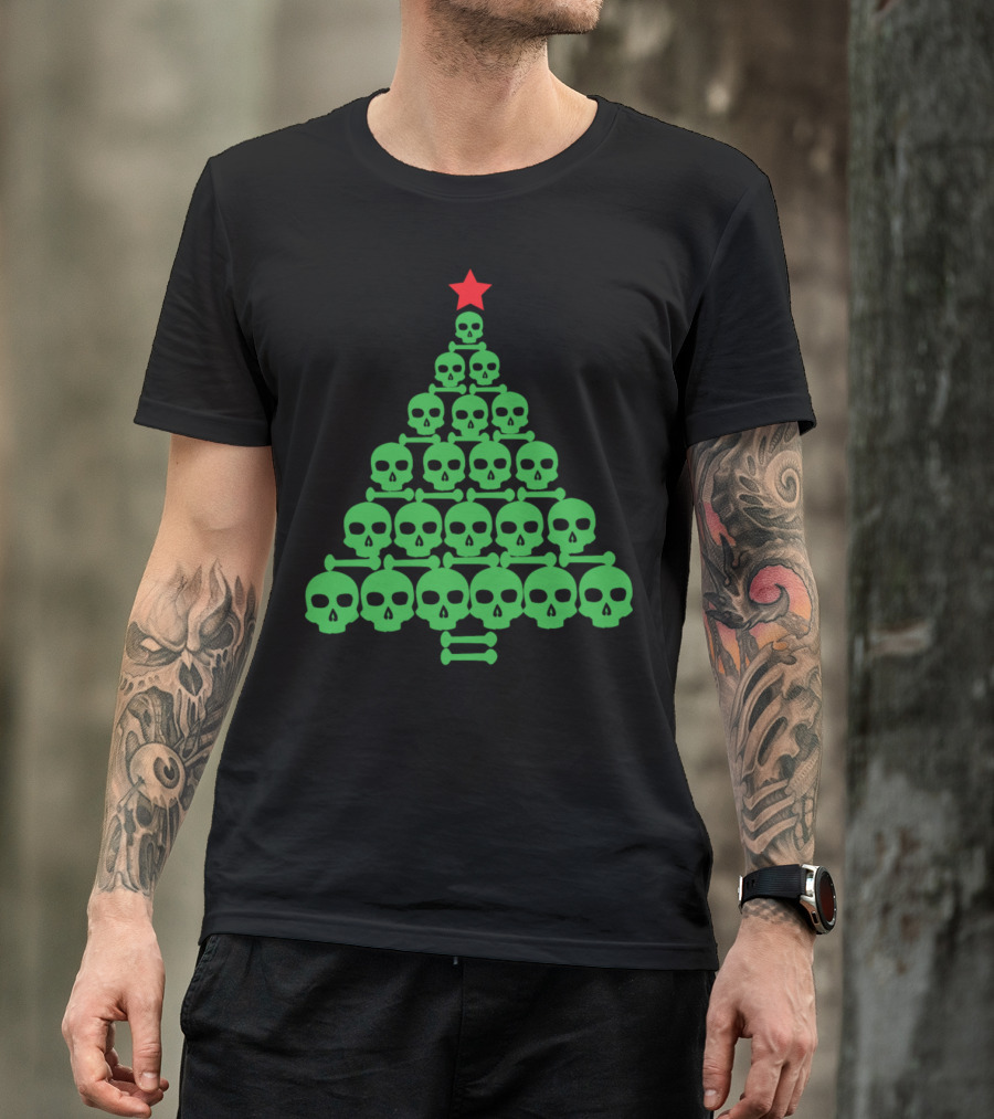 Skull Christmas Tree Red Star Green Skulls T-Shirt