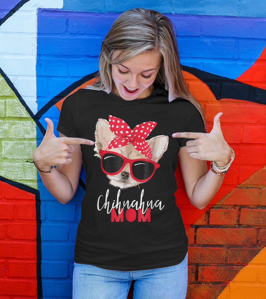Chihuahua Mom Red Sunglasses Dog Polka Dot Headband T-Shirt