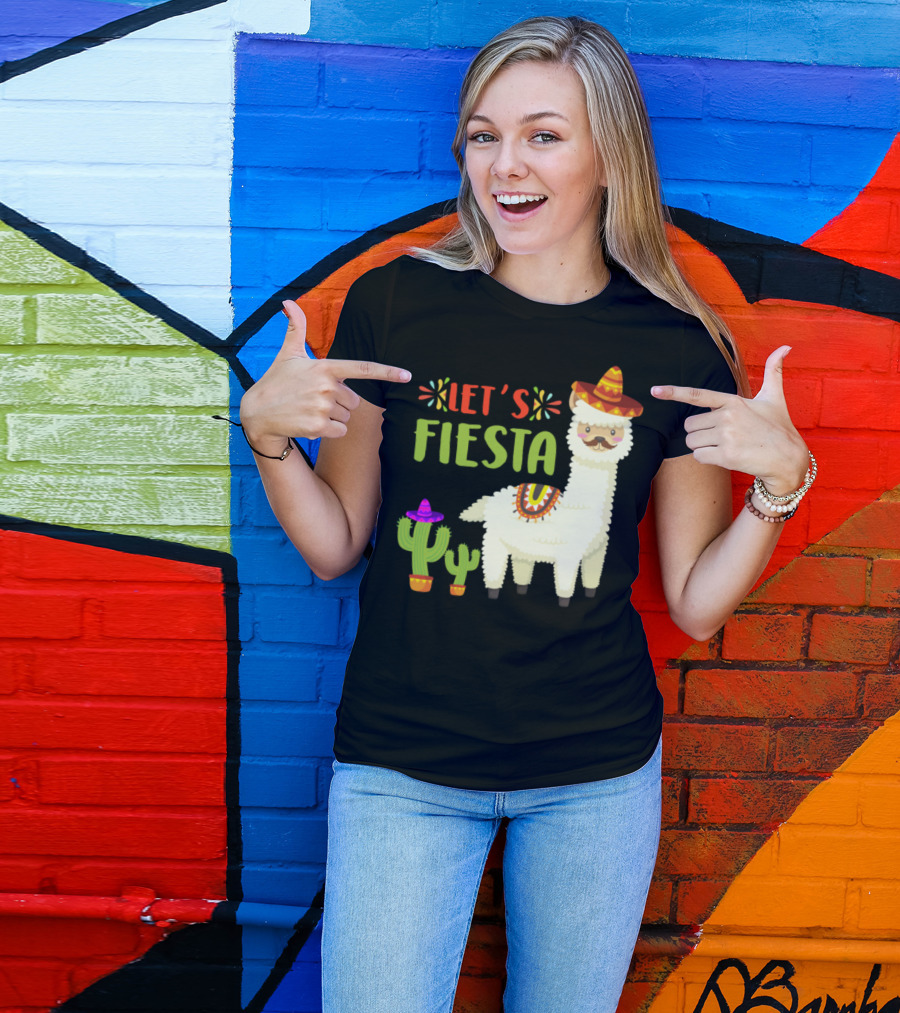Let's Fiesta Cute Llama Mexican Cactus Sombrero Cinco De Mayo T-Shirt