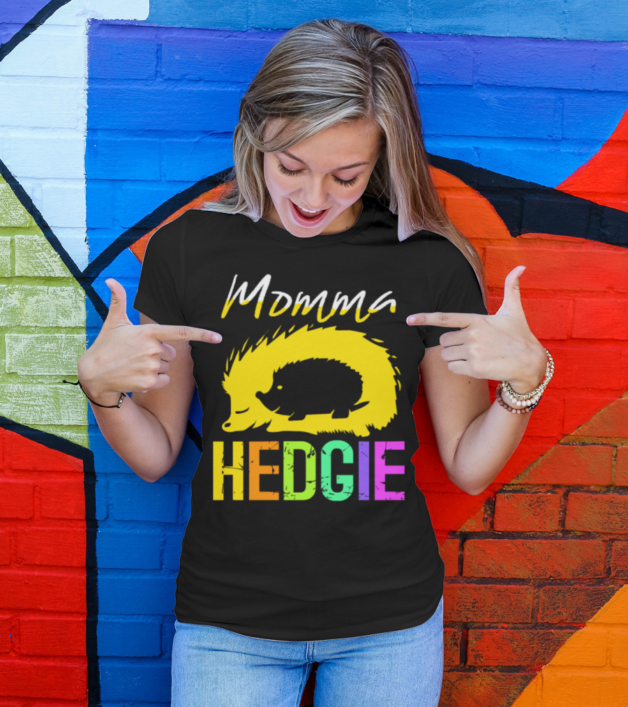 Momma Hedgie Hedgehog Retro 70s Vintage Animal Lover T-Shirt