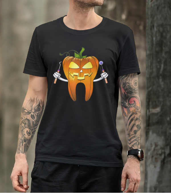 Dentist Halloween Night Pumpkin Tooth Holding Dental Tools Scary T-Shirt