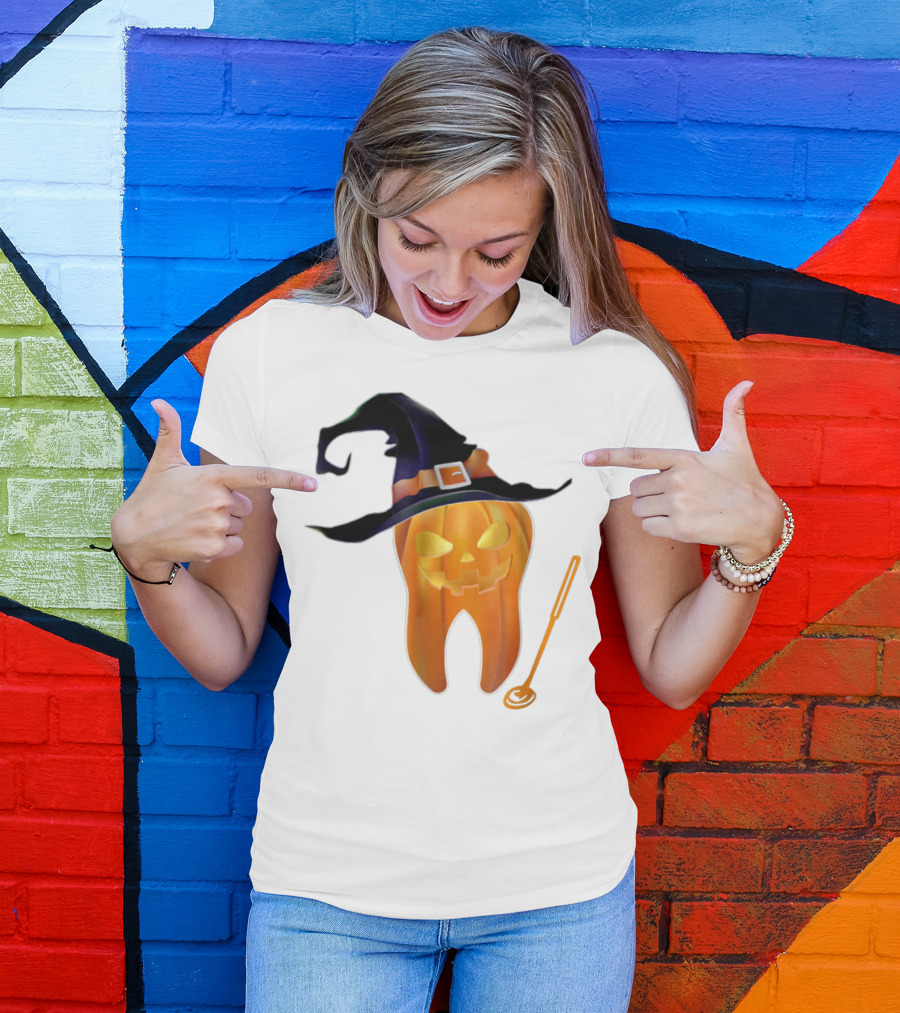 Jack-O'-Lantern Tooth Wearing Witch Hat With Dental Tool T-Shirt