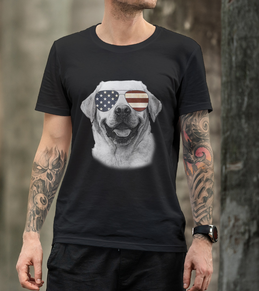Labrador Dog Wearing USA Flag Sunglasses Patriotic American T-Shirt