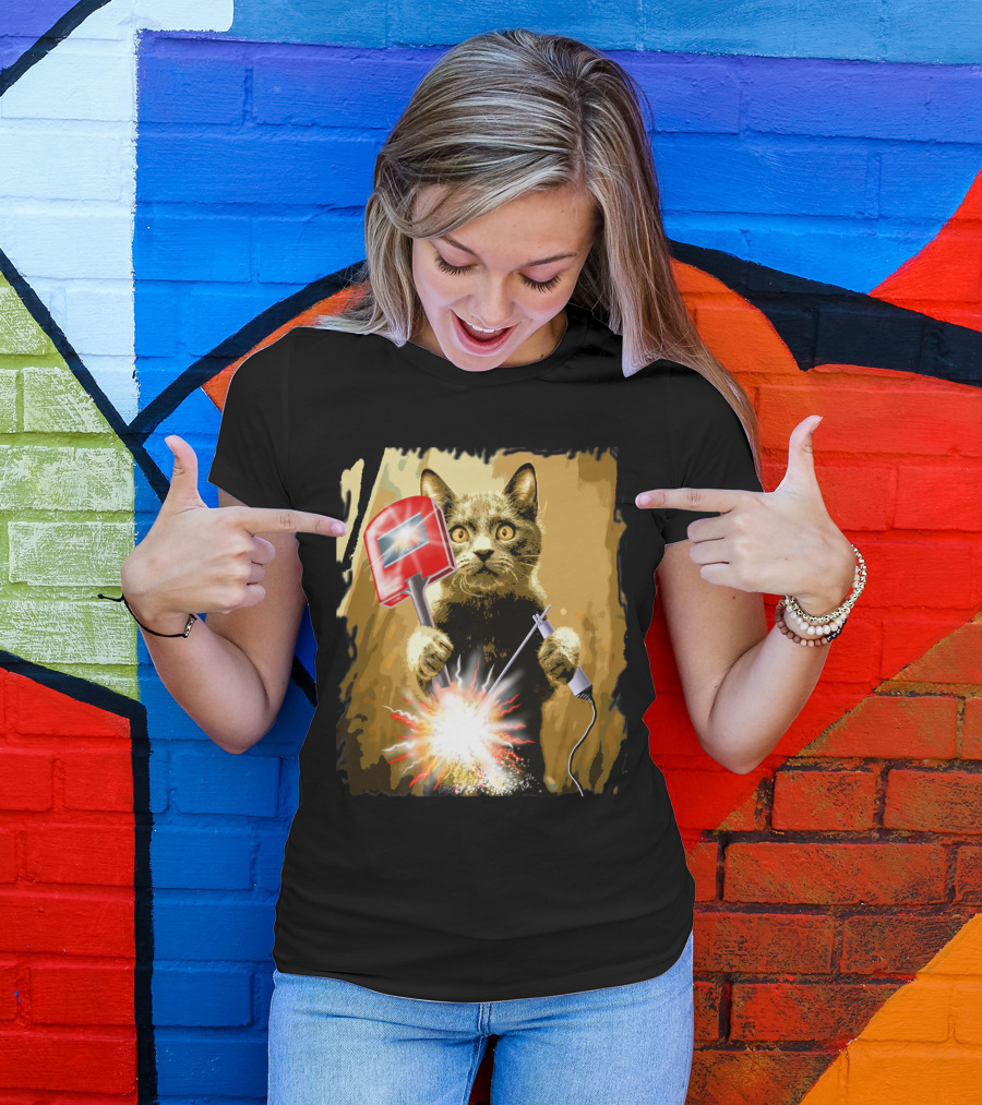 Welder Funny Cat Welding Mask Explosive Humor T-Shirt