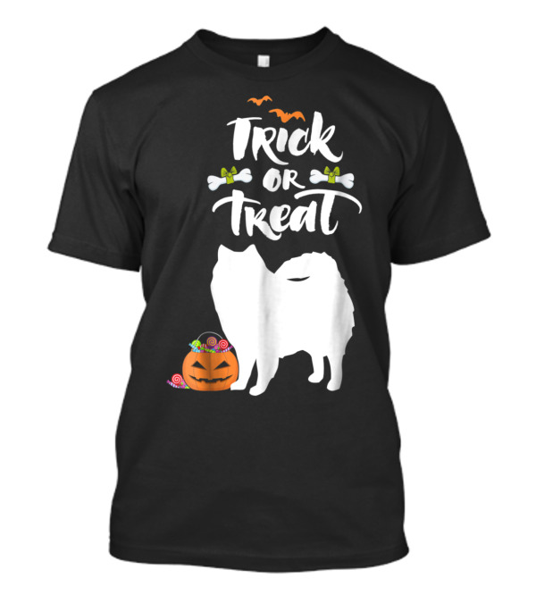 Trick Or Treat Halloween American Eskimo Dog With Pumpkin And Candy T-Shirt